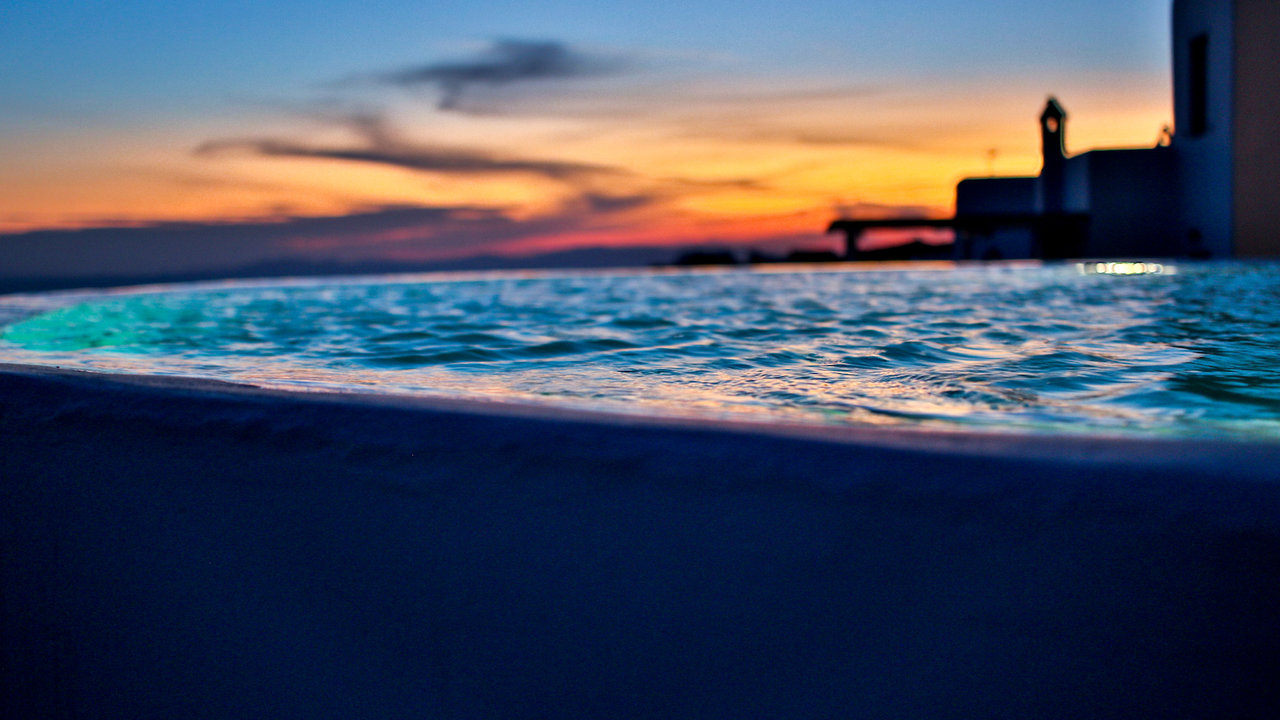 Bespokers - Luxury Rental Villa Sunrise in Mykonos / Bespokers